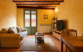 Apartamentos Saltarel·lo